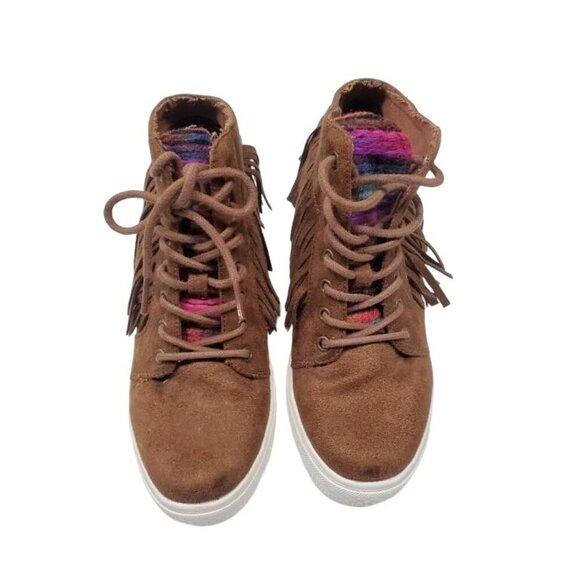 Not Rated Brown Micro Suede Fringe Hidden Wedge Lace Up Bootie Sneakers size 8 - Picture 2 of 3
